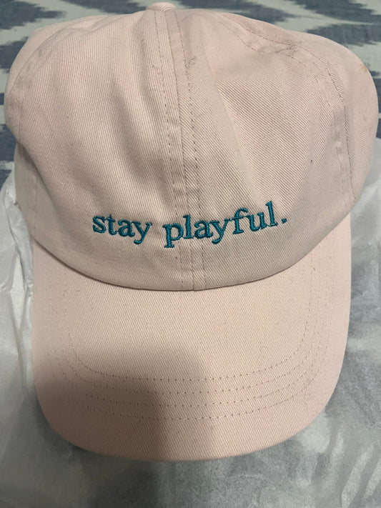 Junior stay playful hat- pink (ambassador)